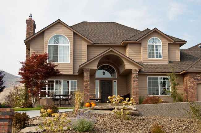 best local roofing expert in Harrisonville, MO