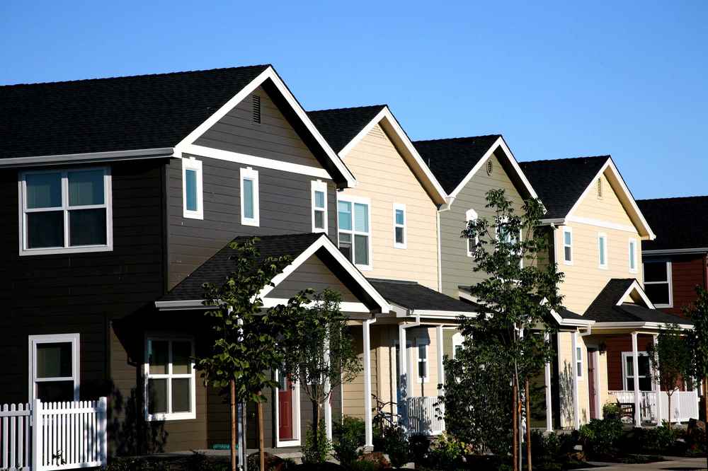 trusted asphalt shingle contractor in Kansas City