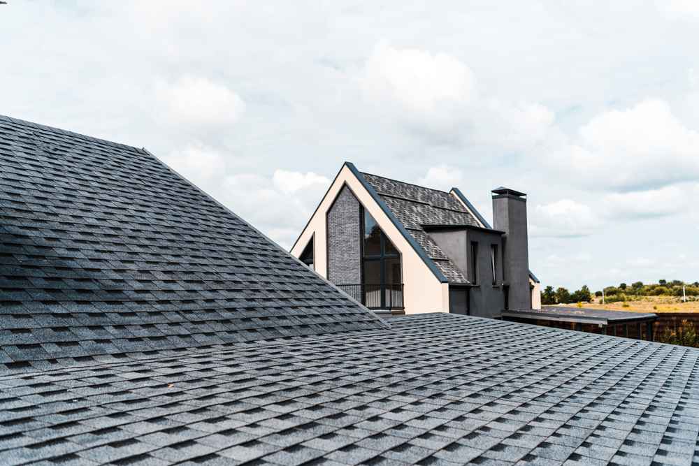 Asphalt Shingle Roofing expert