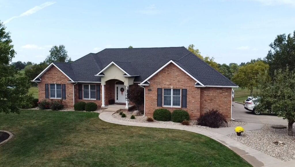 roofing service in Roach, MO