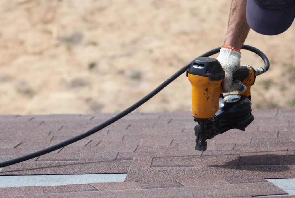 roofing contractor in Nevada, MO